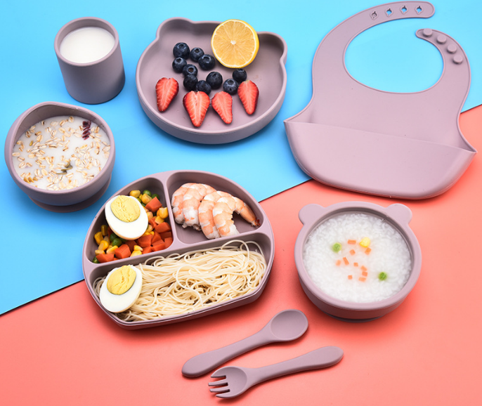 non-slip BPA-free toddler first-stage learning spoon divided plate